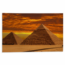 Dramatic Pyramids Rugs 461254