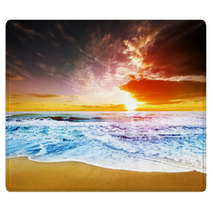 Dreamy Sunset At Beach Shore Rugs 63593664