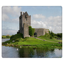 Dunguaire Castle, Kinvara Bay, Galway, Ireland Rugs 14798272