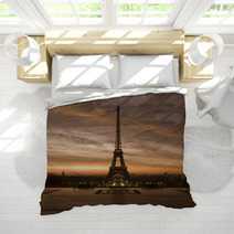 Eiffel At Dawn Bedding 1865769