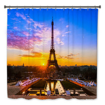 Eiffel Tower At Sunrise, Paris. Bath Decor 58384860