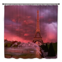 Eiffel Tower On A Sunset Half Lit With Last Rays Of The Setting Sun Bath Decor 138152253