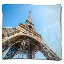 Eiffel Tower Paris Blankets 66973729