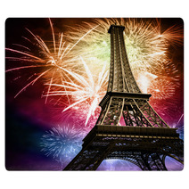Eiffel With Fireworks Rugs 27777432