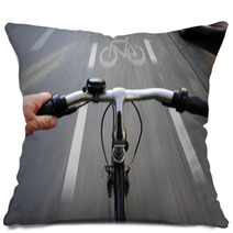 Fahrradweg Pillows 17627619