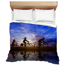 Family On Bicycle Bedding 23941011