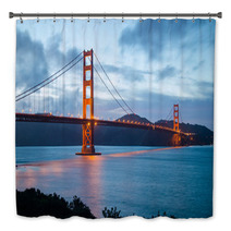 Famous Golden Gate Bridge In San Francisco Bath Decor 66547787
