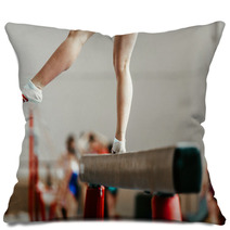 Feet Young Athlete Girls Gymnast Exercises On Balance Beam Pillows 142927800