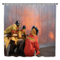 Firefighters Fighting Fire Bath Decor 53567962