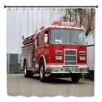 Firetruck Bath Decor 48261012