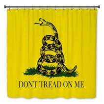 Flag Tread On Snake Yellow Bath Decor 108498632