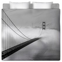 Foggy Morning At The Golden Gate Bridge In San Francisco Bedding 134154117