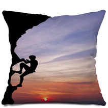 Free Climber Pillows 53653308
