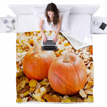 Fresh Pumpkins Blankets 68948122