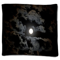 Full Moon And Clouds On Night Sky Blankets 14709464
