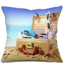 Full Open Suitcase On Tropical Beach Background Pillows 64148002