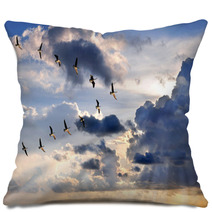 Geese Flying In V-Formation Pillows 63299297