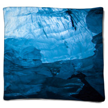 Glacial Blue Ice Blankets 61972985