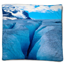 Glacier Crevasse Blankets 73051045