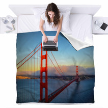Golden Gate Bridge, California Blankets 71504227