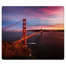 Golden Gate Bridge Sunset Rugs 105806459