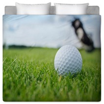 Golf Ball On Tee Bedding 88462563