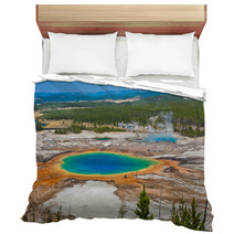 Grand Prismatic Spring In Yellowstone National Park Bedding 51528309