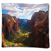 Great Landscape In Zion National Park,Utah,USA Blankets 51528440