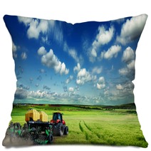 Green Field And Blue Sky Pillows 86022492