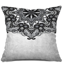 Grey Flower Ornamental Circle Design On Grunge Background Pillows 71379147