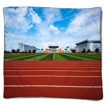 Ground Track Field  Blankets 54617142