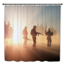 Group Of Soldiers In The Fog Bath Decor 117812453