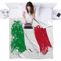 Grunge Flag Of Italy Blankets 42943730