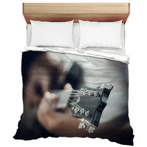Guitar In The Hands Of The Young Man Bedding 65724527