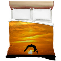 Gymnast In Sunset Doing A Back Handspring Bedding 47748248