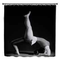 Gymnastics Pose Black And White Bath Decor 50343078
