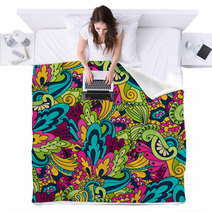 Hand-drawn Doodle Waves Floral Pattern, Abstract Green Leaves An Blankets 71027874