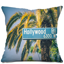 Hollywood Pillows 93330574