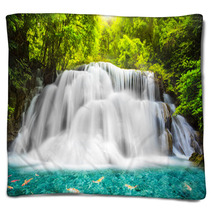 Huai Mae Kamin Waterfall Blankets 53689376