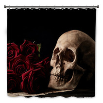 Human Skull With Red Roses Bath Decor 115987470