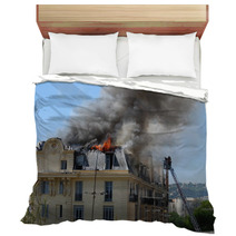 Incendie Dans Un Appartement Bedding 7436775