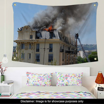 Incendie Dans Un Appartement Wall Art 7436775