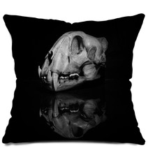 Jaguar Skull In Black And White (side View). Pillows 90896824