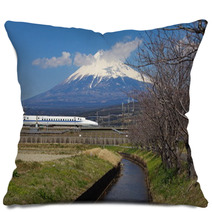 Japan Bullet Train Shinkansen And Mountain Fuji Pillows 63476365