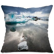Jokulsarlon Glacier Lagoon, Iceland Pillows 68713187