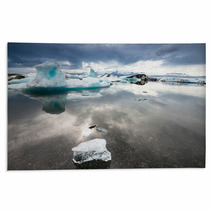 Jokulsarlon Glacier Lagoon, Iceland Rugs 68713187