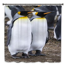 King Penguin - Couple Dreaming The Future Bath Decor 63432426