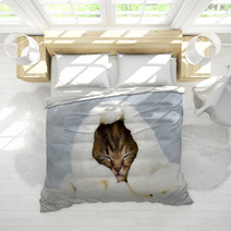 Kitten Closed In Towel Bedding 51849935