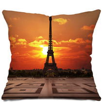 La Tour Eiffel Dal Trocadero All'alba Pillows 55184059