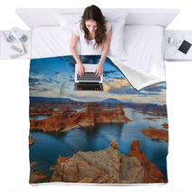 Lake Powell From Alstrom Point Blankets 57697865